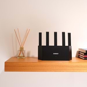 Everest EWR-X3000-V1 AX3000Mbps DualBand 5*6dBi Anten WISP+AP+Repeater Destekli Kablosuz Wifi RouterDualBand 5*6dBi Anten WISP+AP+Repeater Destekli Kablosuz Wifi Router